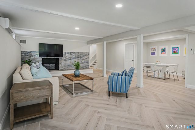 36 Golf Lane, Ridgefield, CT 06877