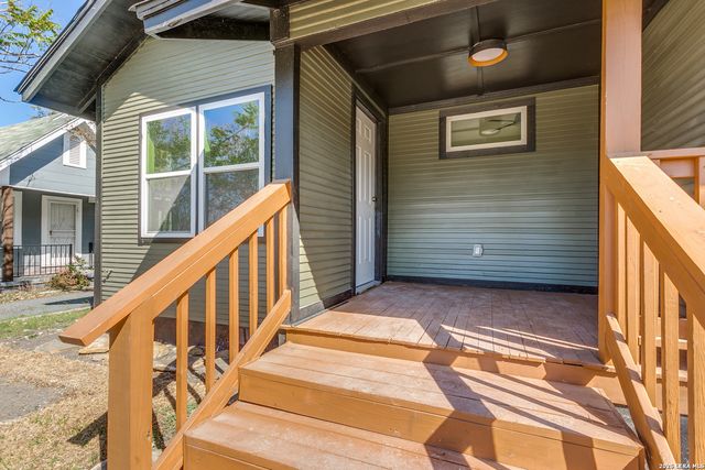 1231 McKinley, San Antonio, TX 78210