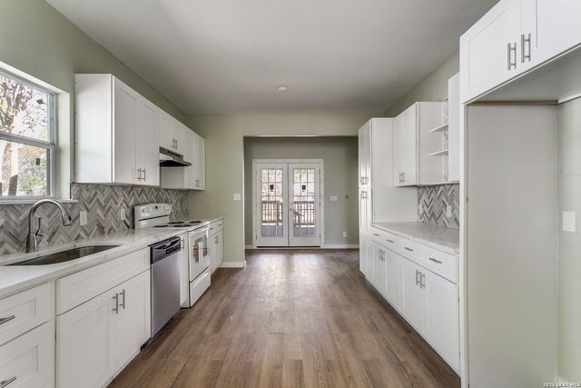 1231 McKinley, San Antonio, TX 78210