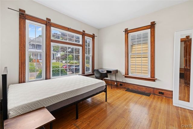 1061 Lancaster Avenue, Syracuse, NY 13210