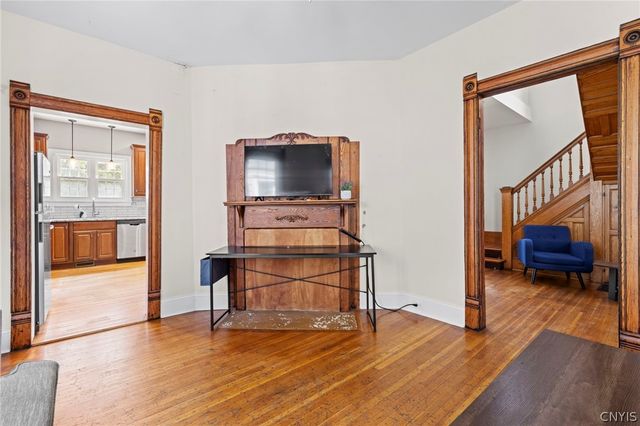 1061 Lancaster Avenue, Syracuse, NY 13210