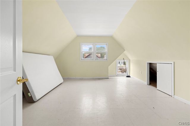 1061 Lancaster Avenue, Syracuse, NY 13210