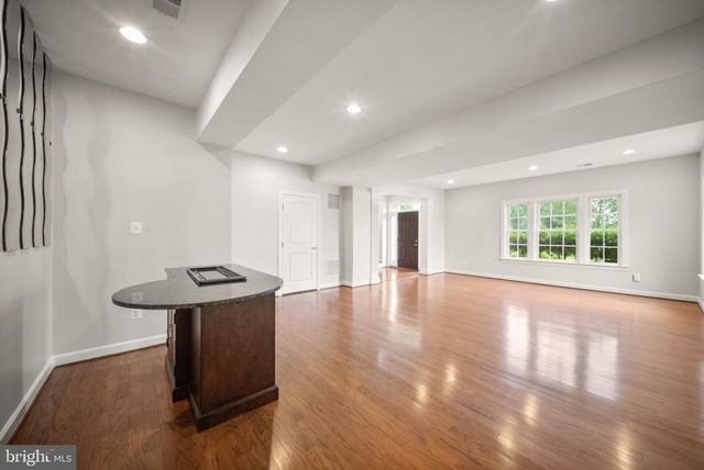 42532 ROWDERBURY SQ, Chantilly, VA 20152