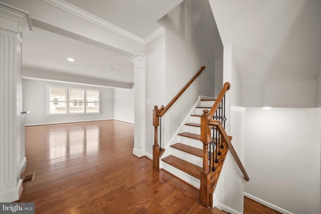 42532 ROWDERBURY SQ, Chantilly, VA 20152