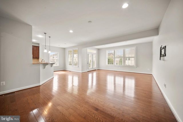 42532 ROWDERBURY SQ, Chantilly, VA 20152