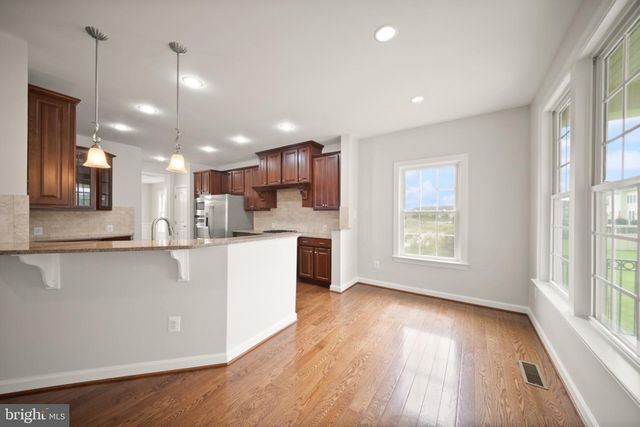 42532 ROWDERBURY SQ, Chantilly, VA 20152