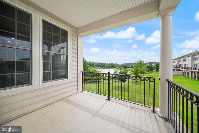 42532 ROWDERBURY SQ, Chantilly, VA 20152