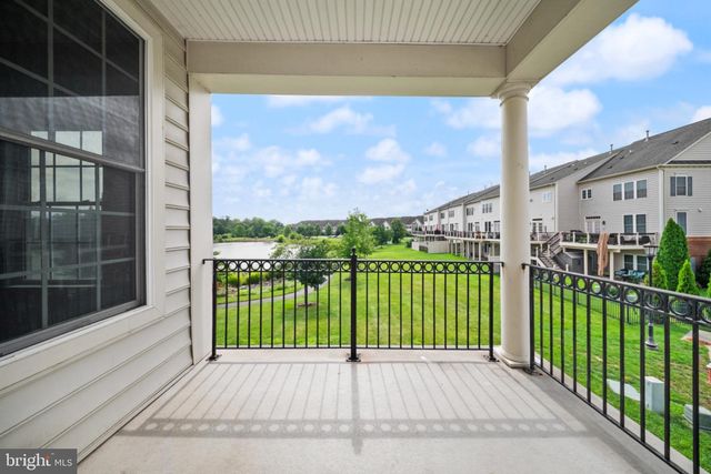 42532 ROWDERBURY SQ, Chantilly, VA 20152