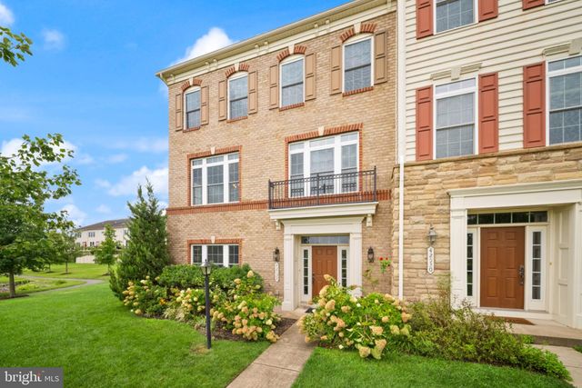 42532 ROWDERBURY SQ, Chantilly, VA 20152