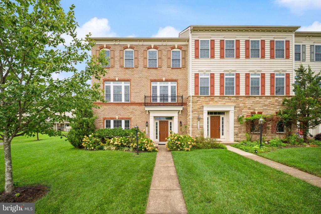 42532 ROWDERBURY SQ, Chantilly, VA 20152