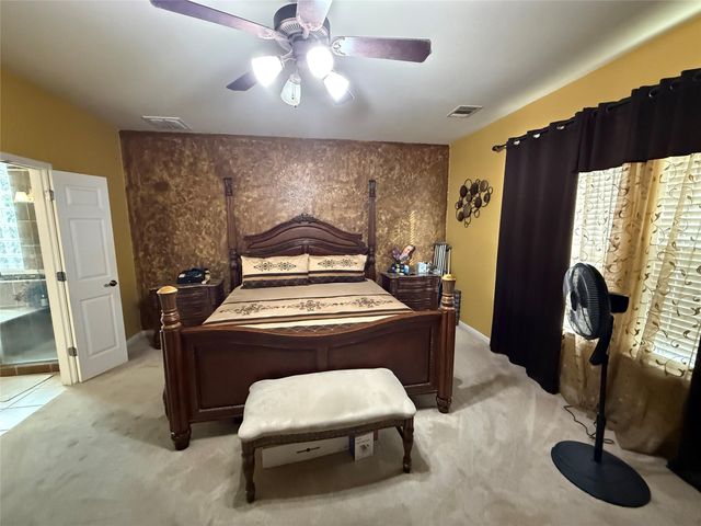 613 Windsor Castle DR, Pflugerville, TX 78660