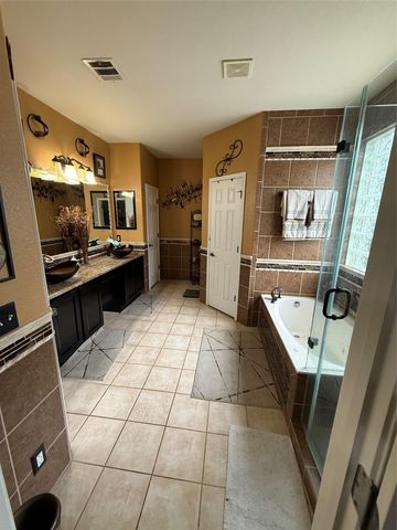 613 Windsor Castle DR, Pflugerville, TX 78660