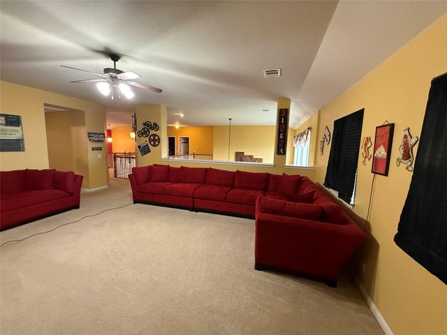 613 Windsor Castle DR, Pflugerville, TX 78660