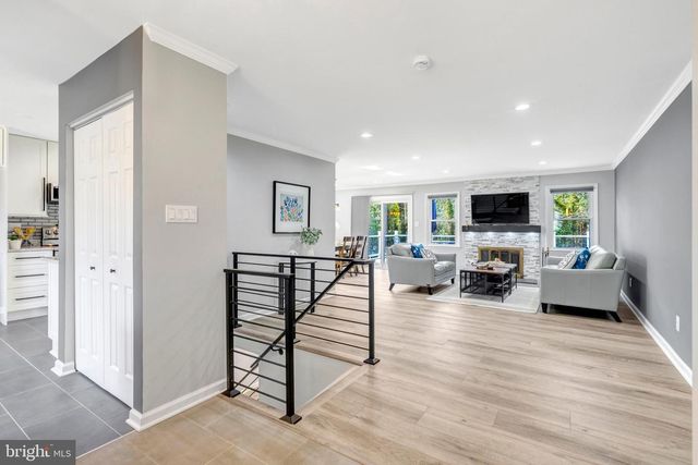 4310 BRAEBURN DR, Fairfax, VA 22032