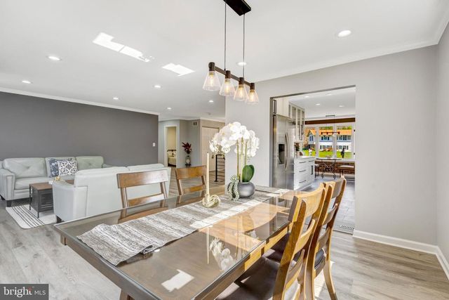 4310 BRAEBURN DR, Fairfax, VA 22032