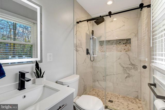 4310 BRAEBURN DR, Fairfax, VA 22032