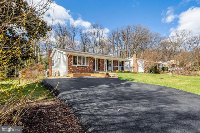 4310 BRAEBURN DR, Fairfax, VA 22032