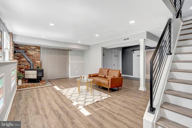 4310 BRAEBURN DR, Fairfax, VA 22032