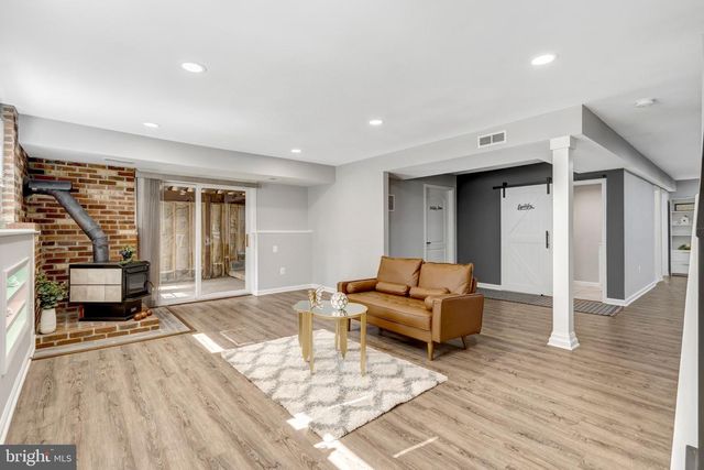 4310 BRAEBURN DR, Fairfax, VA 22032