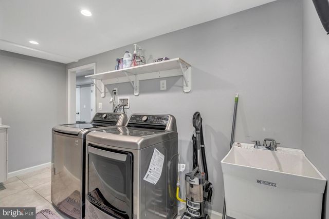 4310 BRAEBURN DR, Fairfax, VA 22032