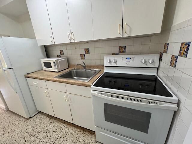 311 Inlet Way 10, Palm Beach Shores, FL 33404