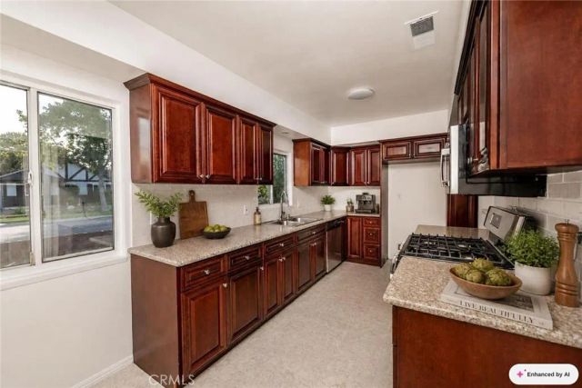 565 E Benbow Street, Covina, CA 91722