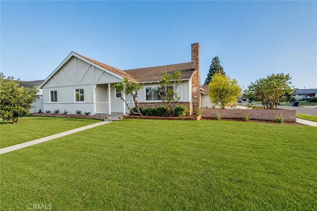 565 E Benbow Street, Covina, CA 91722