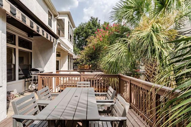 6515 Minola Street, Houston, TX 77007