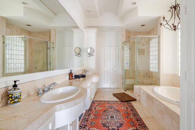 6515 Minola Street, Houston, TX 77007