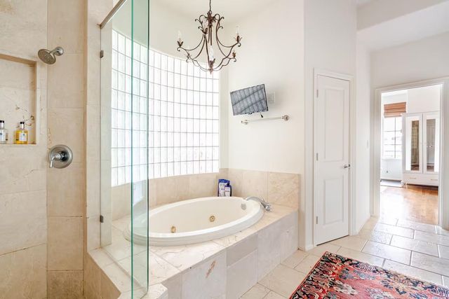 6515 Minola Street, Houston, TX 77007