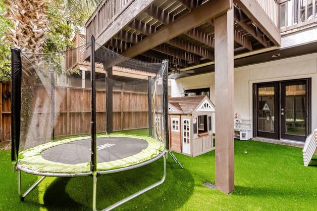 6515 Minola Street, Houston, TX 77007