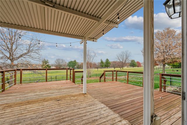 4870 Andrews Place, Pleasant Hill, IA 50327