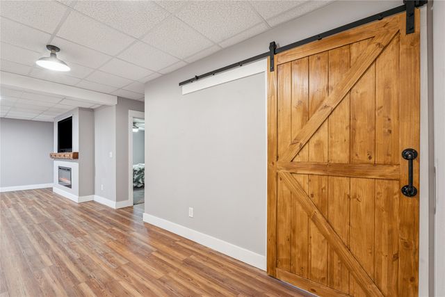 4870 Andrews Place, Pleasant Hill, IA 50327