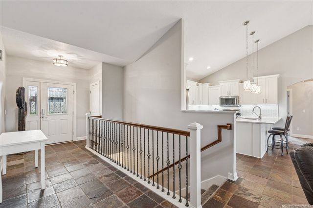 4870 Andrews Place, Pleasant Hill, IA 50327