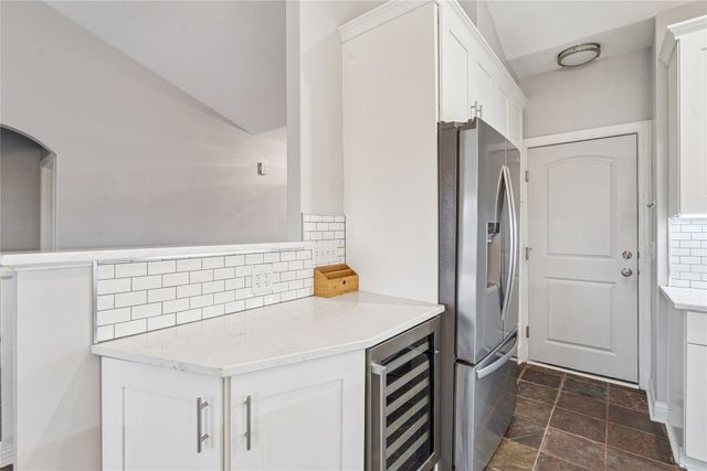 4870 Andrews Place, Pleasant Hill, IA 50327