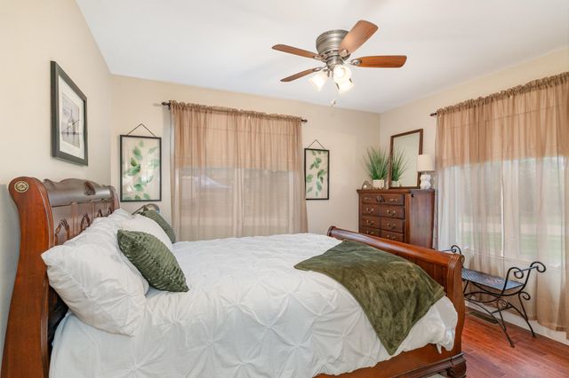 1069 S Fifth Street, Au Gres, MI 48703