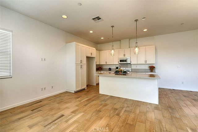 428 Broadway, Brea, CA 92821