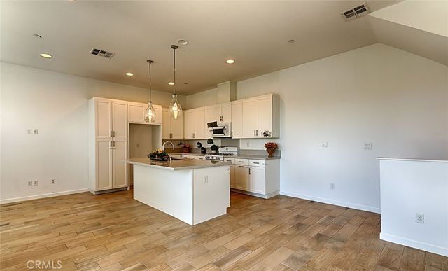 428 Broadway, Brea, CA 92821
