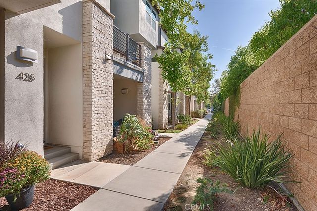 428 Broadway, Brea, CA 92821
