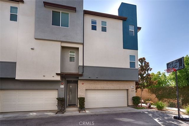 428 Broadway, Brea, CA 92821