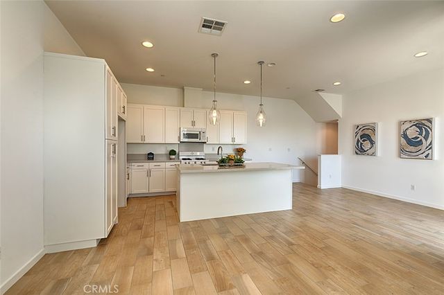 428 Broadway, Brea, CA 92821