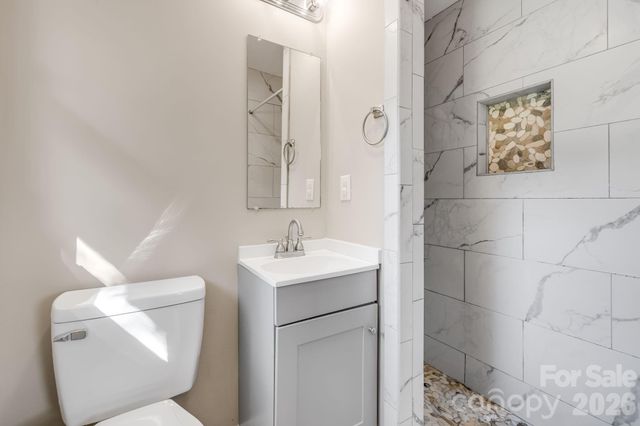 409 Oak Street Extension 40, Forest City, NC 28043