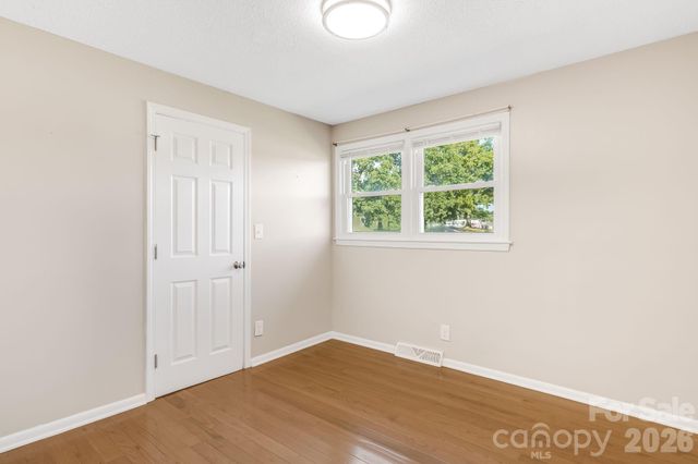 409 Oak Street Extension 40, Forest City, NC 28043