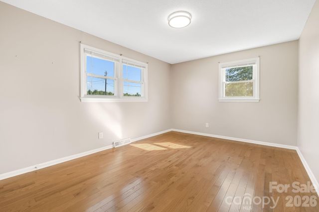 409 Oak Street Extension 40, Forest City, NC 28043