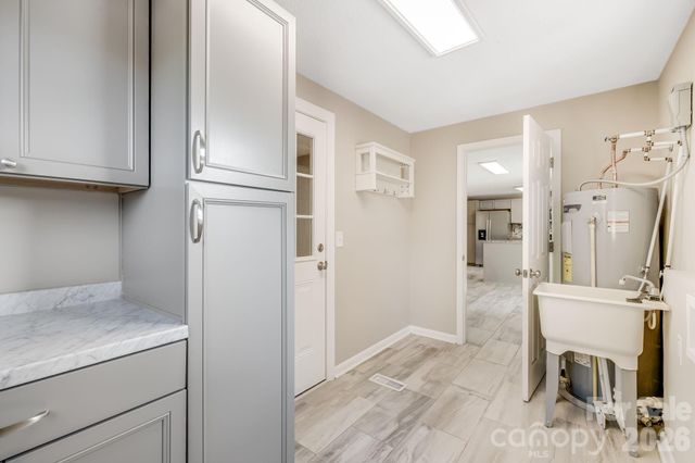 409 Oak Street Extension 40, Forest City, NC 28043