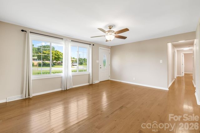 409 Oak Street Extension 40, Forest City, NC 28043