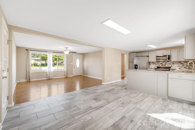 409 Oak Street Extension 40, Forest City, NC 28043