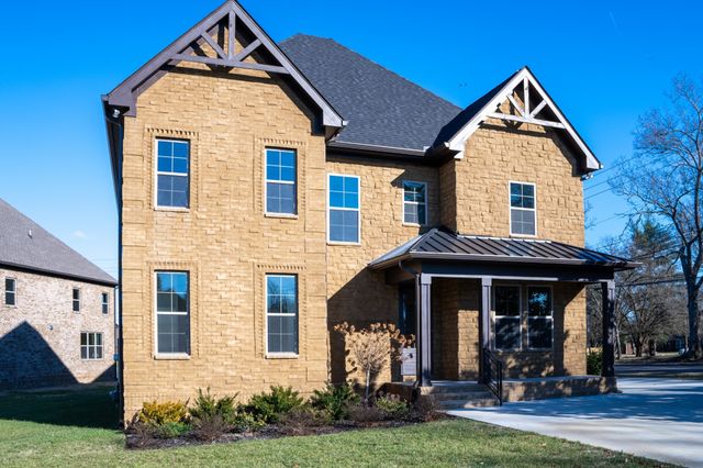 904 Empire Blvd, Murfreesboro, TN 37132