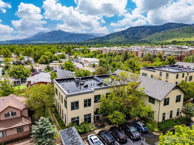 1455 Yarmouth Ave 211, Boulder, CO 80304