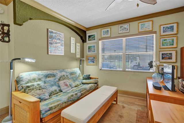 744 NE 14th Ave 1, Fort Lauderdale, FL 33304